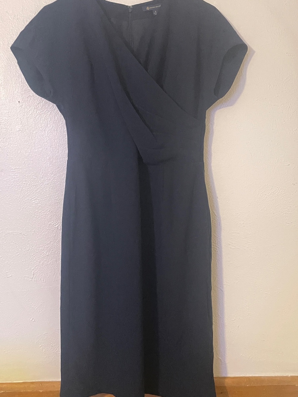 Brooks Brothers Navy Draped Surplice Sheath Dress Cap Sleeve Size 6